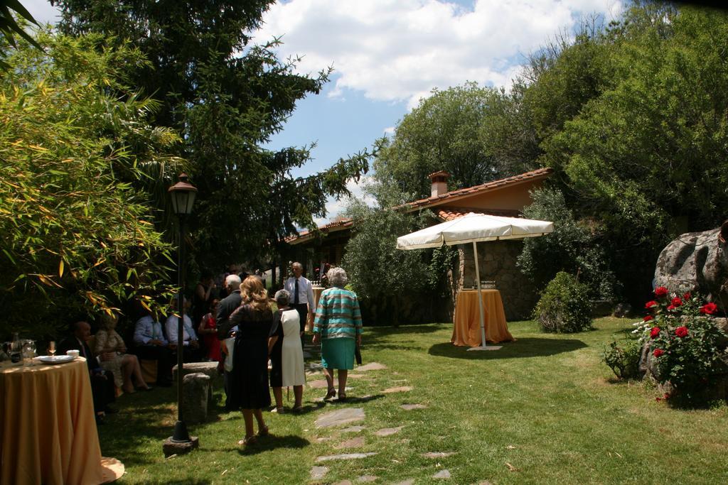 Hotel Posada Molino Del Cubo San Esteban Del Valle Buitenkant foto